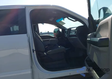 2018 Ford F-250 Xl z USA, uszkodzony, nr VIN 1FT7W2BT5JEC78221